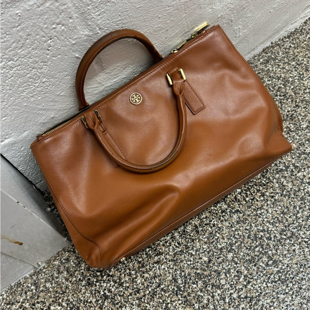 Tory Burch tote